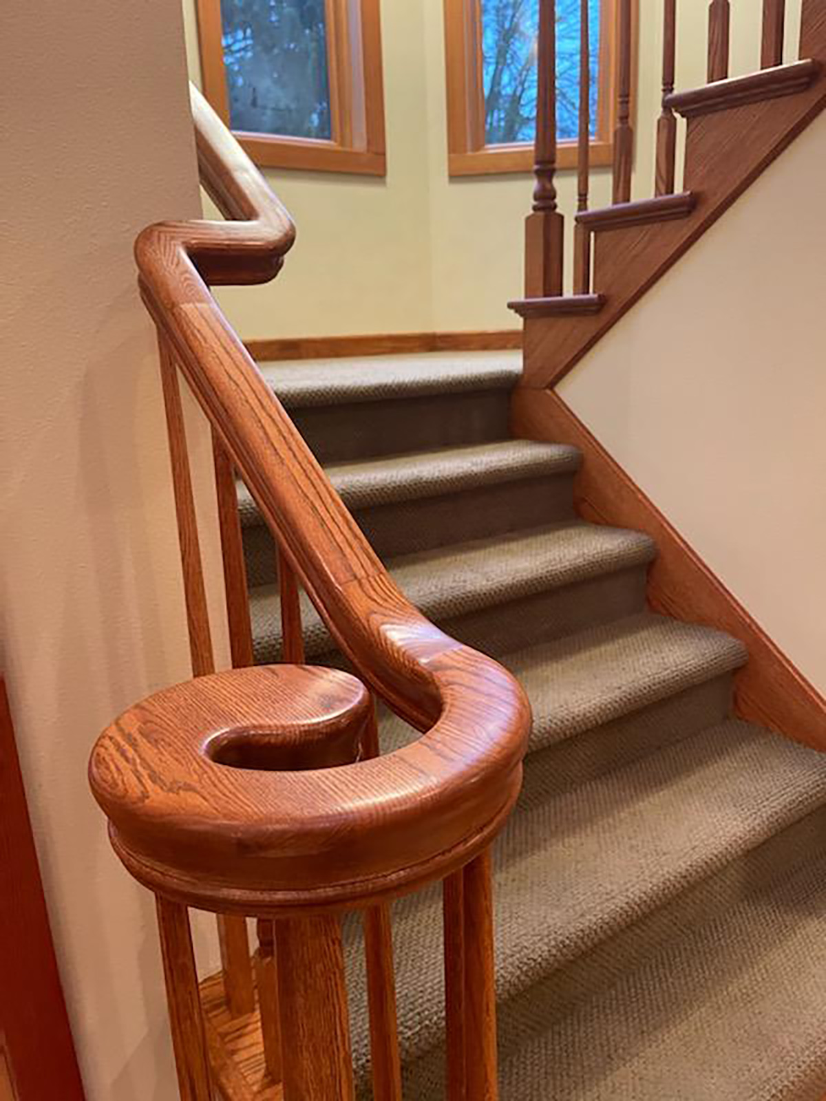 Re-staining interior wood handrailing