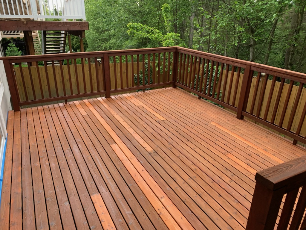 Re-staining of the deck
